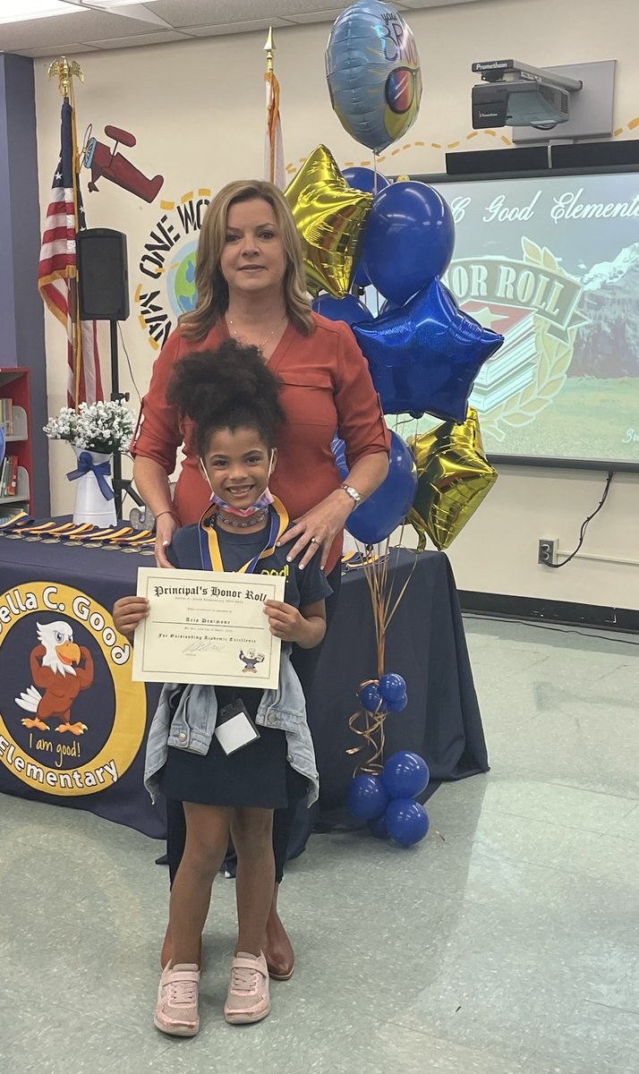 evansmlecTech's tweet image. So proud of this little lady! Congratulations Aria 🎉 and thank you to the hardworking staff @JCG_Eagles for recognizing student achievement.