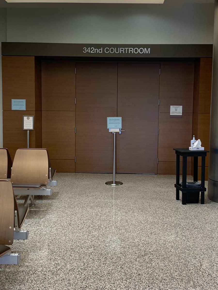 DFWMultimedia's tweet image. We LOVE the Tarrant County Courthouse! We also love assisting our clients during their trials. #trialtech, #court, #trial