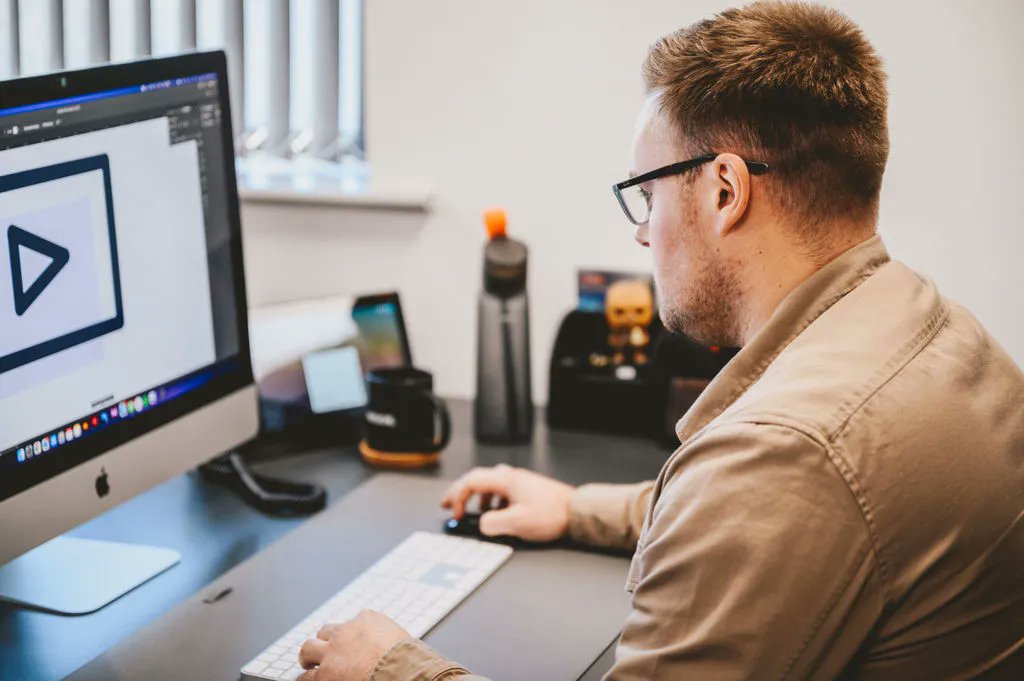 We perform in-depth #Audits across all of your marketing channels to show you what is working well, what needs to be improved and what we would recommend to help you structure your #MarketingStrategy. 

Find out more about our audit services -> bit.ly/ML-Audits