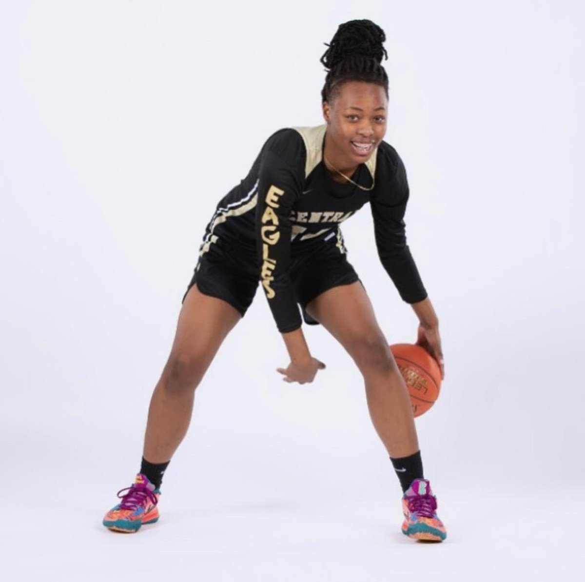 Springfield Central High School Womens Basketball (@schswbball) on Twitter photo Congratulations to 6'2 c/o 2023, 3.8 gpa Julie Bahati on her D1 scholarship offer to University of Massachusetts Amherst (UMass). <a href="/BashHoopsNE/">Bash Hudson</a> <a href="/NYGHoops/">NYGHoops</a> <a href="/InsiderExposure/">InsiderExposure</a> <a href="/KPannell71/">“KP”</a> <a href="/MeredithPerri/">Meredith Perri</a> <a href="/MassLiveHS/">MassLive HS Sports</a> <a href="/SpringfieldCHS/">Central High School</a> <a href="/BBallWallSt/">BBallWallStreet 🏀</a> Congratulations to 6'2 c/o 2023, 3.8 gpa Julie Bahati on her D1 scholarship offer to University of Massachusetts Amherst (UMass). <a href="/BashHoopsNE/">Bash Hudson</a> <a href="/NYGHoops/">NYGHoops</a> <a href="/InsiderExposure/">InsiderExposure</a> <a href="/KPannell71/">“KP”</a> <a href="/MeredithPerri/">Meredith Perri</a> <a href="/MassLiveHS/">MassLive HS Sports</a> <a href="/SpringfieldCHS/">Central High School</a> <a href="/BBallWallSt/">BBallWallStreet 🏀</a>