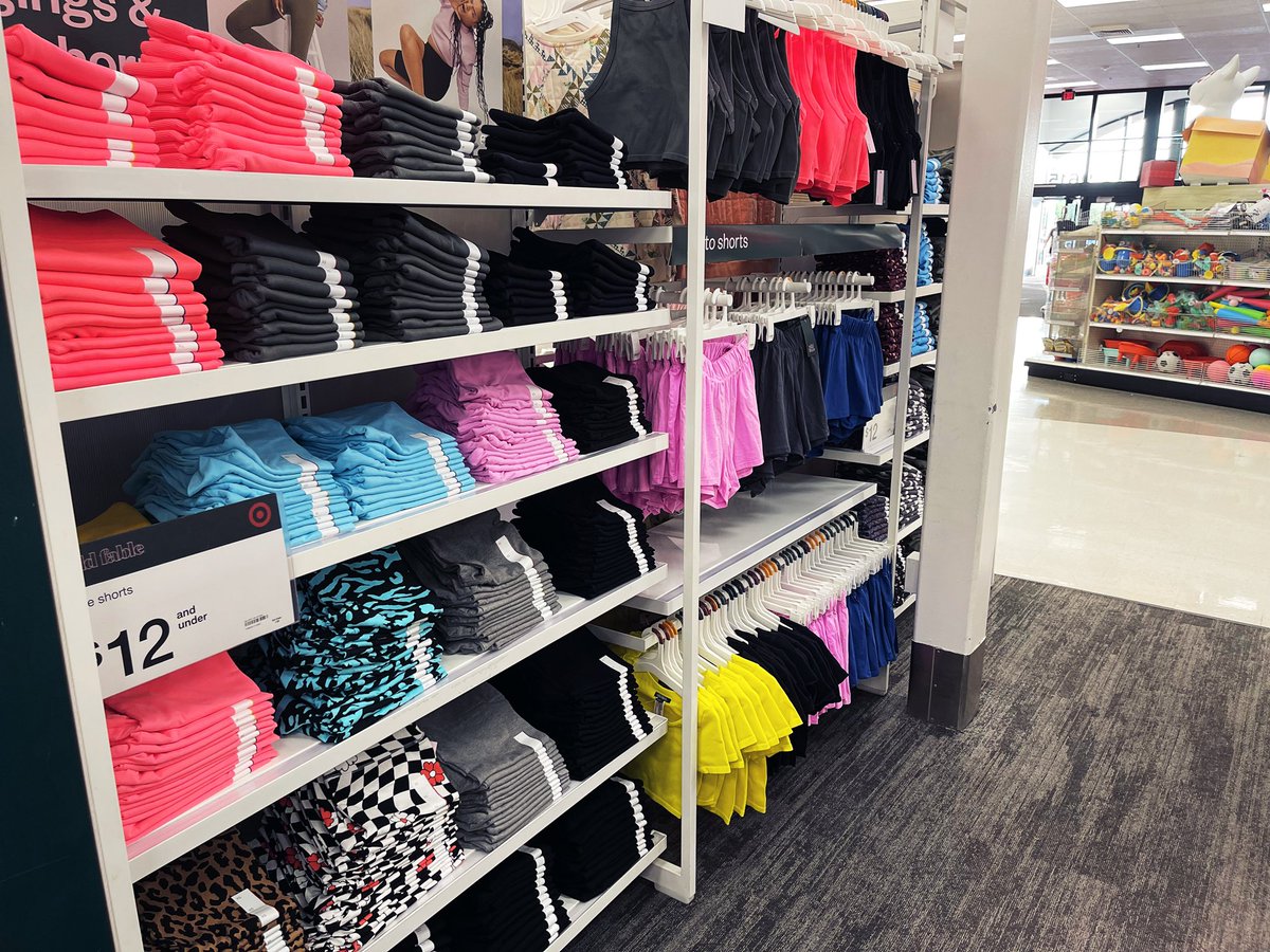 ThomasVisuals (@thomasn2186) on Twitter photo Not only are we diving into zone detailing, but we are focusing on price point ISM to encourage ease of shopping and understanding with our guests. #vm #visualmerchandising #Target <a href="/1ashower/">Ashley Moonshower</a> Not only are we diving into zone detailing, but we are focusing on price point ISM to encourage ease of shopping and understanding with our guests. #vm #visualmerchandising #Target <a href="/1ashower/">Ashley Moonshower</a>