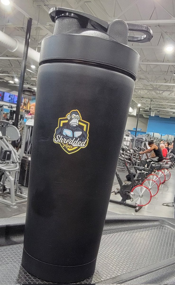 CoachFrancis93's tweet photo. GM, live from the Shred 👋 💪 https://t.co/LrBGBl0nka