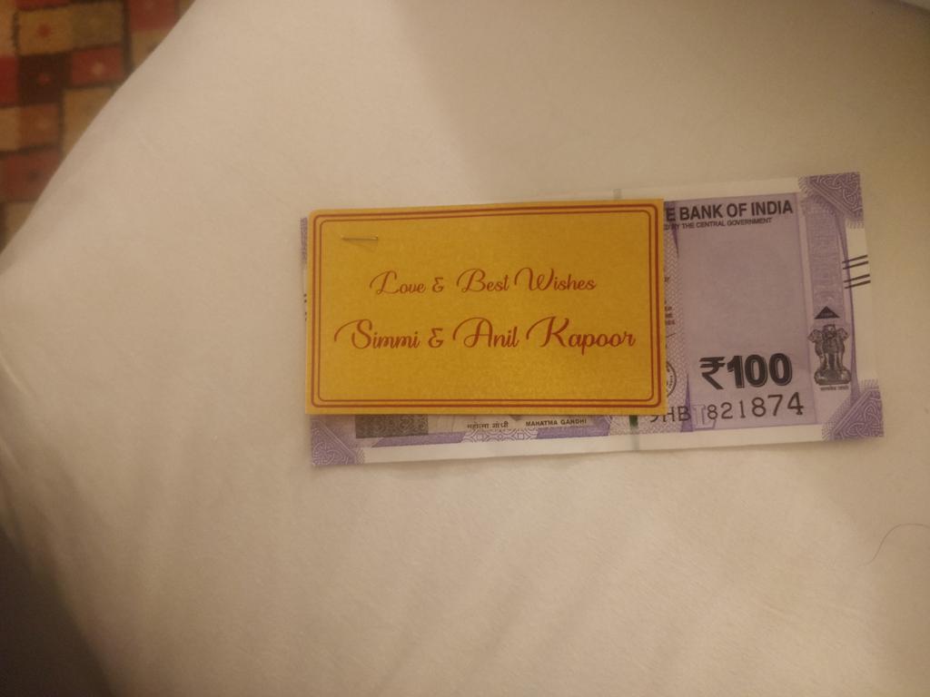 anilkashish's tweet photo. @MumbaiPolice @DelhiAirport @DelhiPoliceCom1 @airindiain @ravinair1975 
I travelled mum to Delhi 27th April AI 809 , My Bag was opened &amp; Money Robbed , Pic attached https://t.co/caCPGYhayx