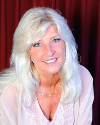 zoomerradio's tweet photo. Very sad news - Susan Jacks, the former lead singer of The Poppy Family, has passed away at the age of 73.
#Toronto #SusanJacks #RIP #PoppyFamily https://t.co/NEFGctj4qx https://t.co/IAy3oegnmf
