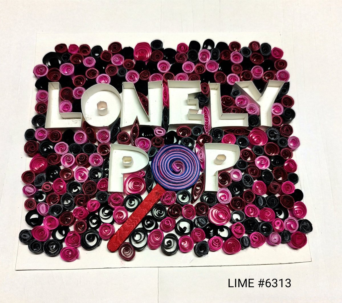 Sharing you my entry for #LonelyPopFanArt. I tried doing paper quilling and this is the result. Have a pleasant day fam. 💙

<a href="/LonelyPopNFT/">LonelyPop 🍭</a>  <a href="/BushRobins/">Noinah🍭</a> 😊
