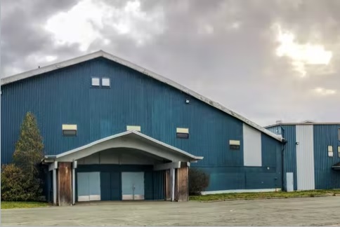 LegendsCB's tweet photo. Presented to CBRM council yesterday. Support expressed for repurposing Centennial Arena for court sports. Vote was passed to move to the next stage with an issue paper for May. A big thanks to Breton Green Solutions and @SourceAtlantic for the work on solar energy https://t.co/AtWACfJQT7