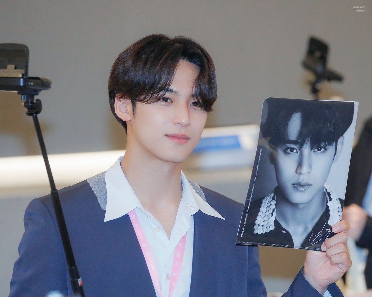 220426 디페스타 
확신의 달링 🥹🖤
#민규 #MINGYU #세븐틴 #SEVENTEEN <a href="/pledis_17/">세븐틴(SEVENTEEN)</a> #Darling