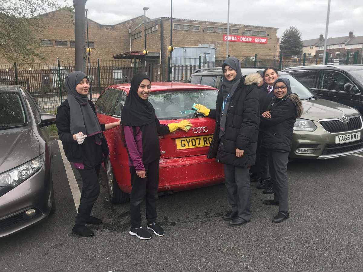 BronteGirls's tweet image. As part of the First Give campaign, Mrs Bankowski and our pupils have been car washing to raise money for a domestic violence charity. #Community #Care #ProudToBeBronte