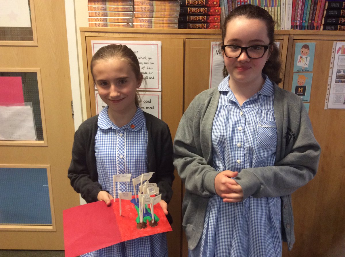 StBernsPrimary's tweet photo. Here are our models of geographical features of the River Nile! #Year5 #StBernsTopic #StBernsGeography https://t.co/crXQWSrB7T