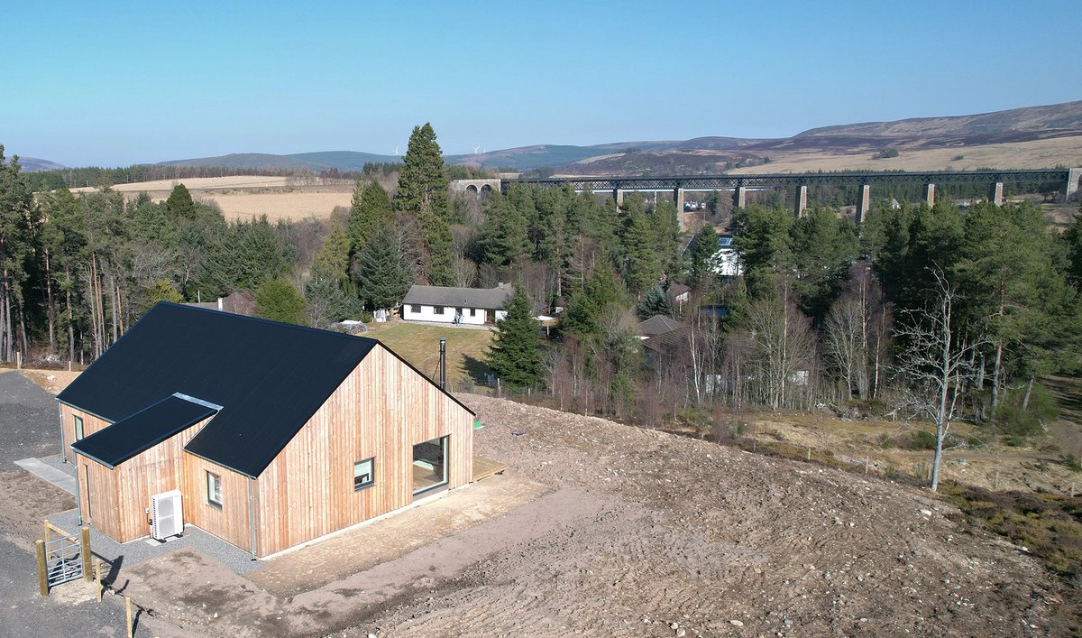 rhouseskye's tweet photo. "We would highly recommend #rhouse we found the process seamless and painless right through from laying the foundations to the final snagging. Always available to answer our questions and discuss options at they arose." Linda Waugh - RB3 Tomatin. #turnkeyservice #kithouse https://t.co/AaDsdub6dR