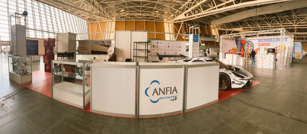 ANFIA_it's tweet photo. Da domani a domenica 1ยฐ maggio
#ANFIA insieme ad alcune aziende della sezione #motorsport e ai ragazzi di @squadracorse del @PoliTOnews vi aspetta ad #AMR22 (Oval Lingotto - stand X16)!! ๐
#FSAEItaly22 #Automotoracing https://t.co/e5WkVCCKKe