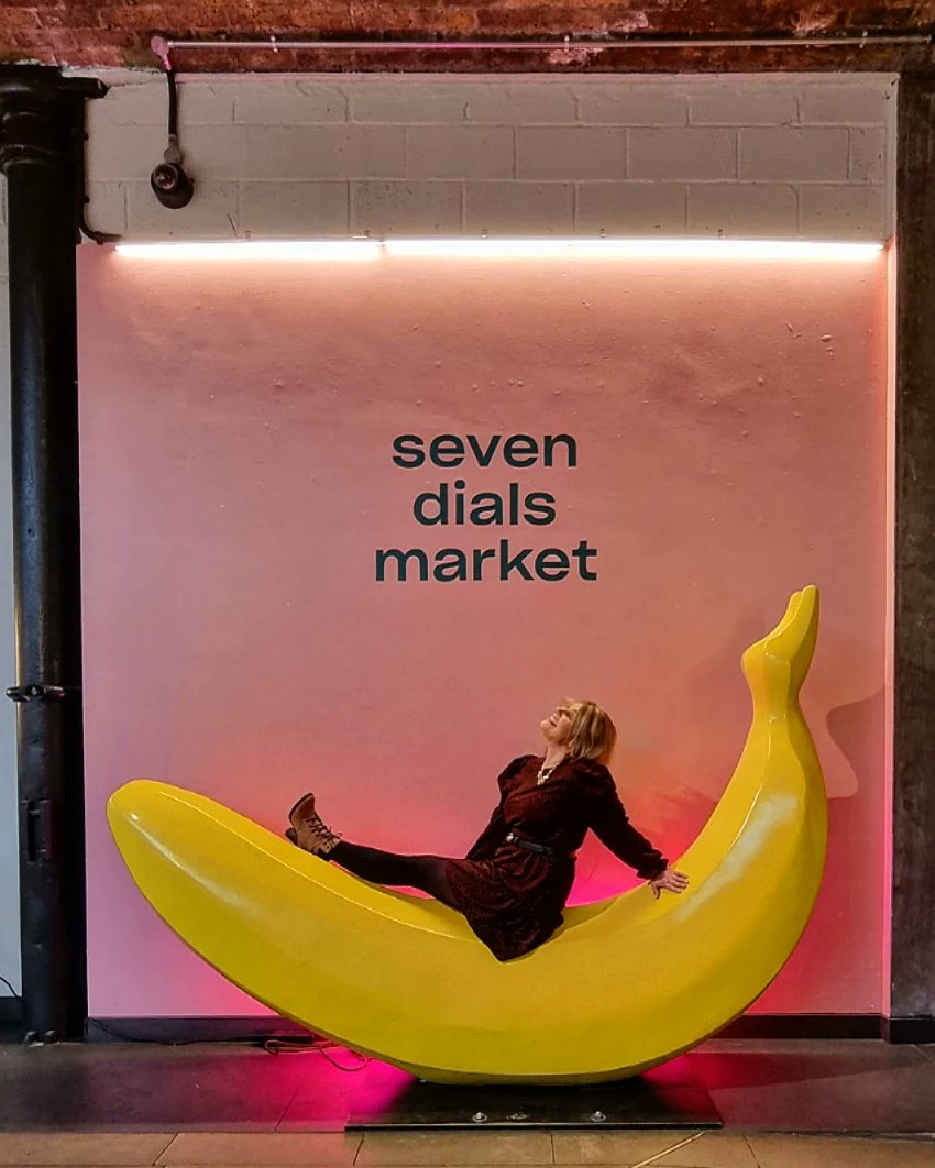 Internal monologue about my 20s coming to an end...
"This S**t is 🍌🍌🍌. B-A-N-A-N-A-S"