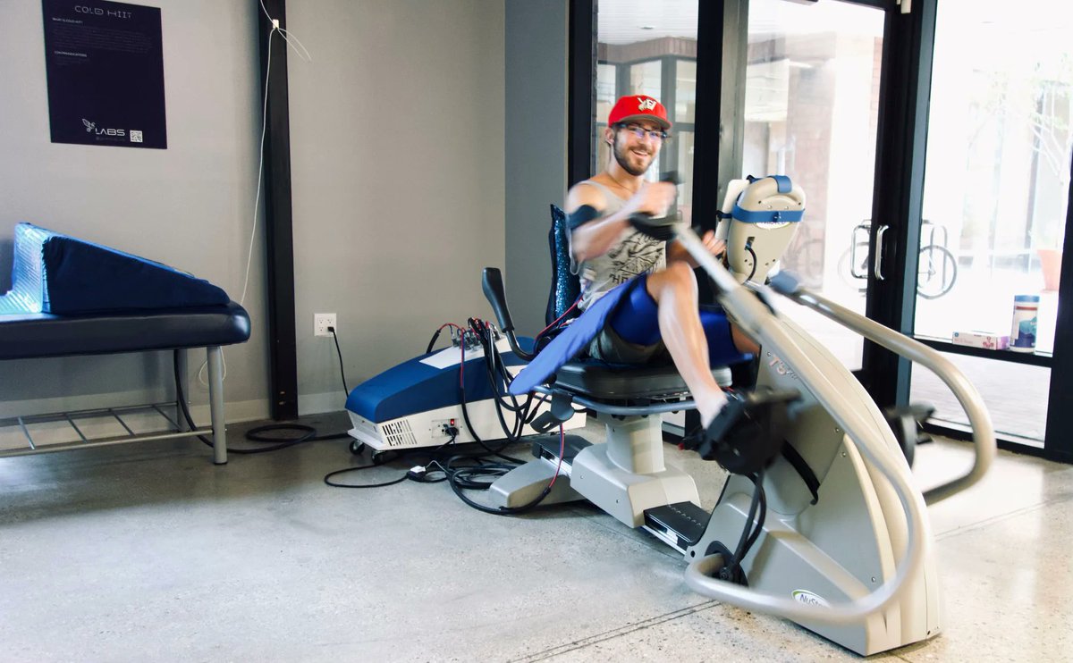 The effectiveness of Cold HIIT at Upgrade Labs is based on three scientifically proven principles – compression technology, liquid cooling and interval training. The Cold HIIT is part of the included technology for new franchise locations.