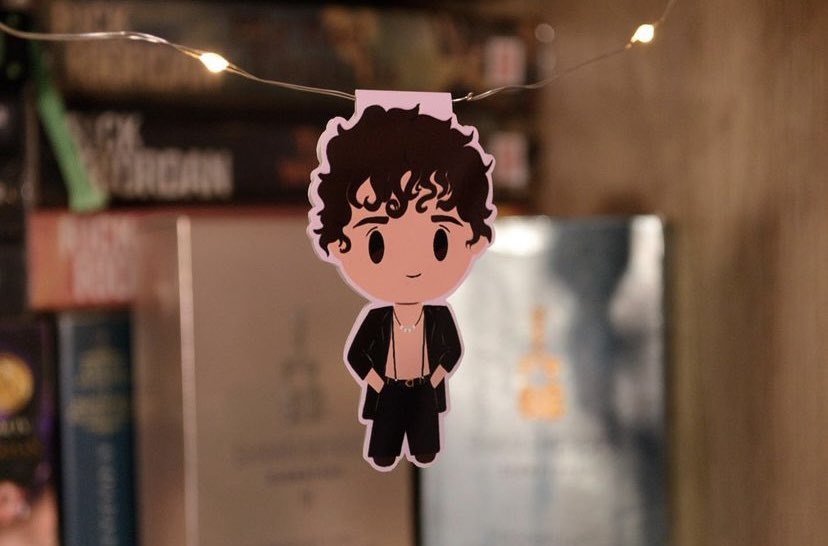 aurumm98's tweet photo. Just here to post one of my fav magnetic bookmarks that I’ve made 
@ShawnMendes everybody 
@ShawnAccess https://t.co/PKNofYcLNl