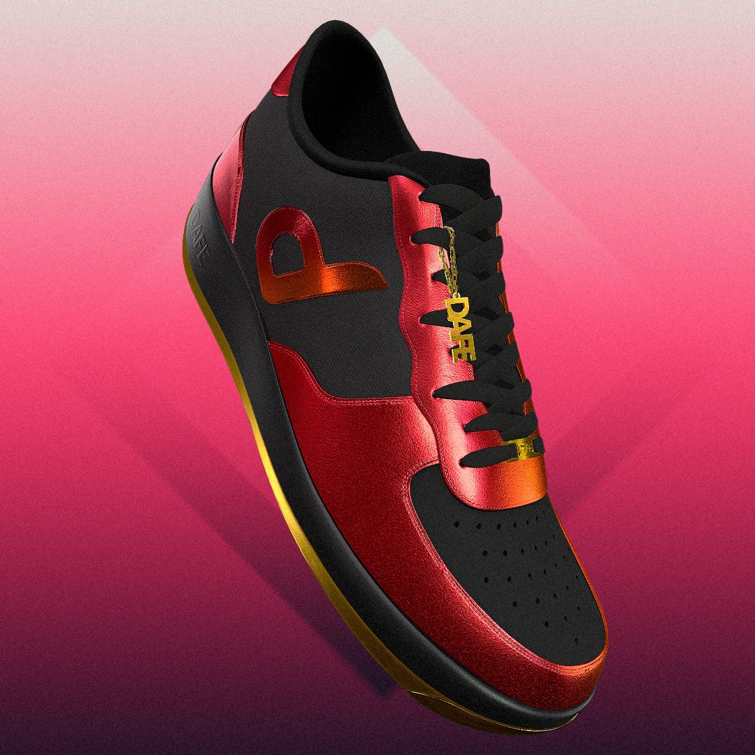 👹👹👹

Who’s ready for a gift? 🎁

Interact to this tweet to get Whitelisted!!! 

👟👑