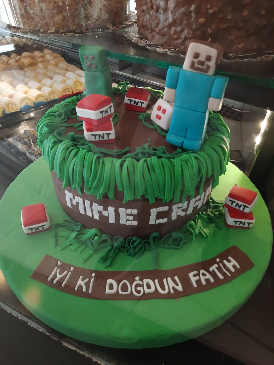 Fatih doğum gününe bende gelebilir miyim? Geleyim dimi? Geleyim bence.