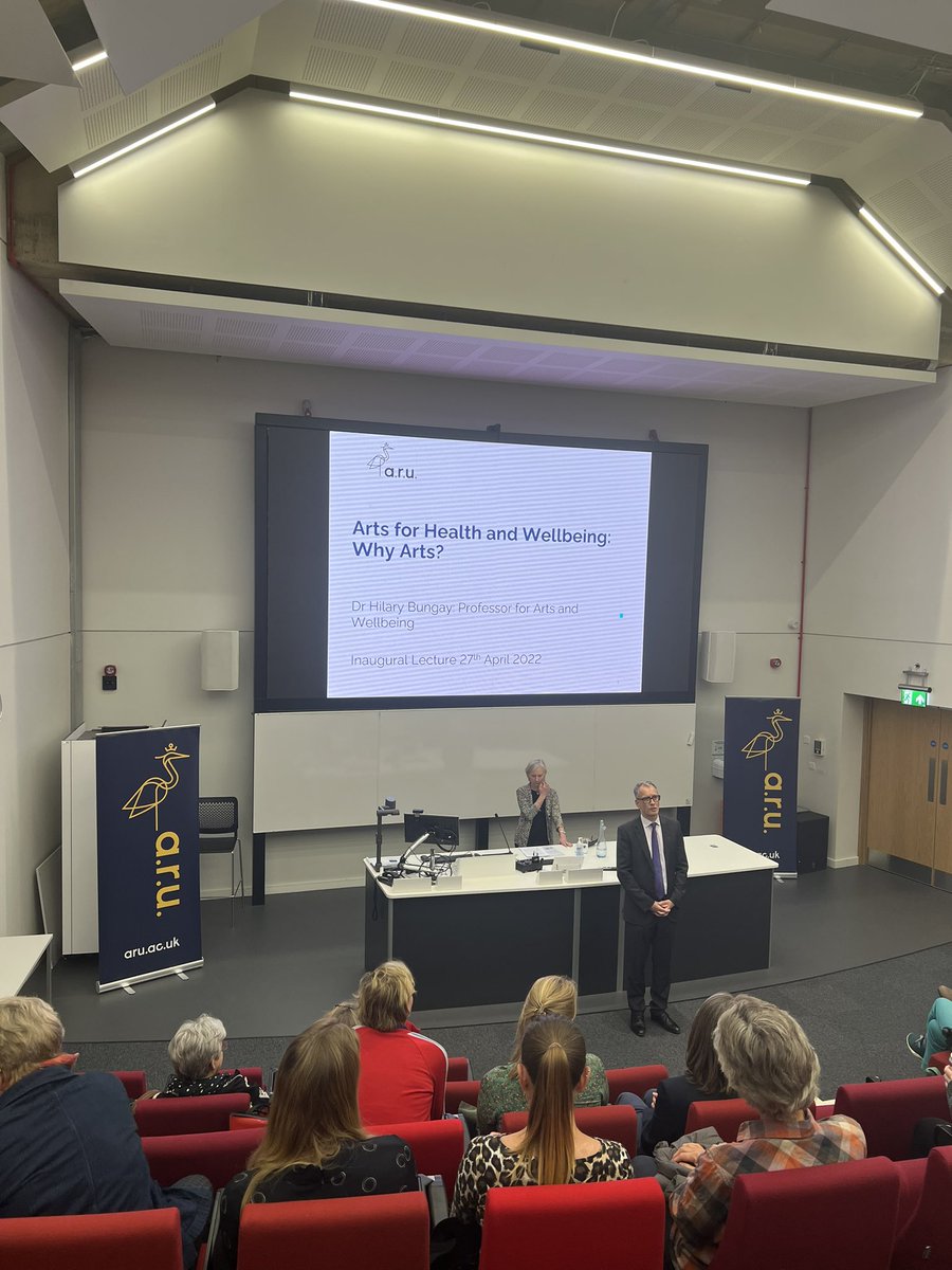 PictureGenie tweet media