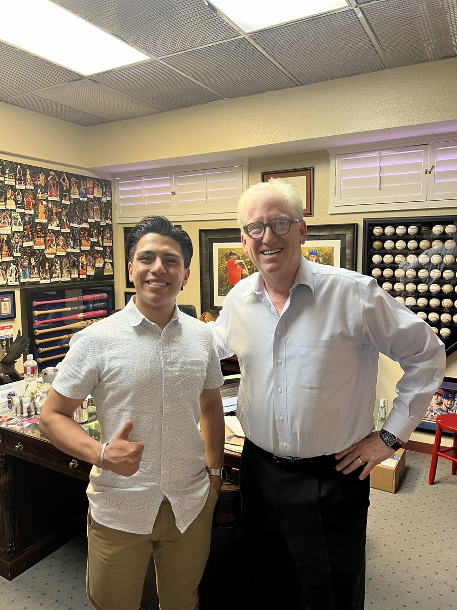 Ahs_Libertas's tweet photo. Victor, a Libertas Law student, had the opportunity to intern at the Law Offices of Michael J. Gopin this year. Thank you Mr. Gopin for this opportunity and guidance.  #Americas_HS #TeamSISD #ThisIsLIBERTAS https://t.co/gAfiaHxVP8