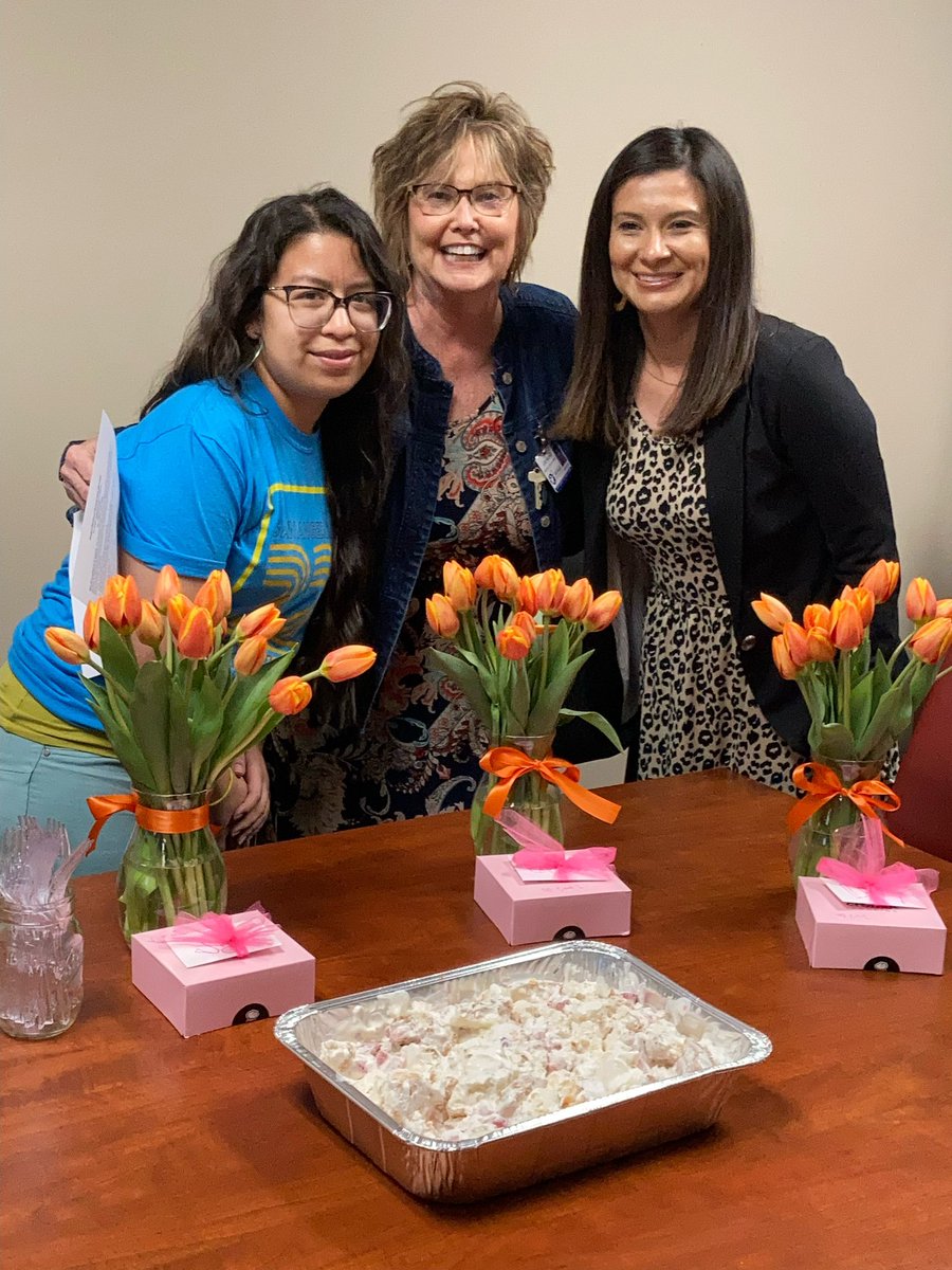 Happy Administrative Assistant’s Day to these amazing Ladies!!  We truly are blessed! #OurPeopleMakeADifference @SanAngeloISD  @BlackRikke @AmberAlambar @JanaRueter @ShellyHuddlesto @WesUnderwood1 @MMunozCastro @bliggythegreat @techwithfeck @Tjhueb @award2_50 @MrsCampos6