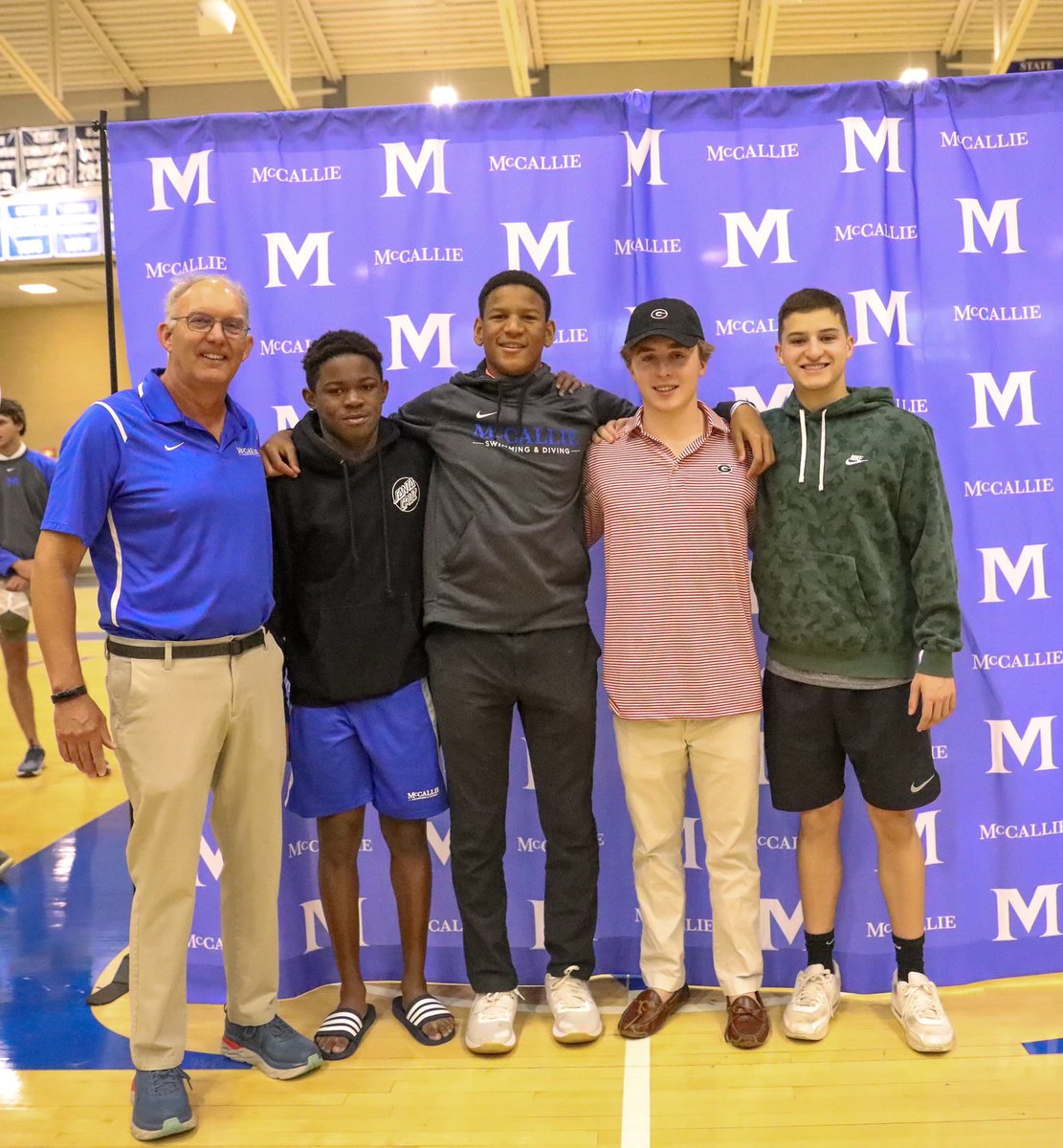 McCallieSwim's tweet photo. Fifteen time All American Swimmer Sam P💥we signs with the University of Georgia today where he will continue his academic and swimming careers. #GoBigBlue @McCallieSports @UGASwimDive https://t.co/ON1RjqqDey