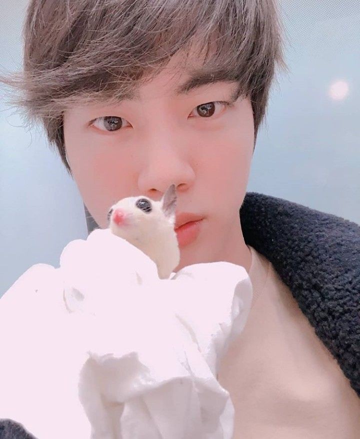 WJacielma's tweet photo. #bts #army #kpop #jin #suga #jhope #rm #jimin #v #jungkook https://t.co/ugdvZlphzP