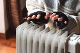 ❓How can I save money on my heating❓

Our Environmental Team will be in the Salvation Army’s cafe in Austin House on Friday (9.30am to 12pm)  to help you with questions like:

Is it cheaper to have my heating on constant or switched on just when it’s cold❓