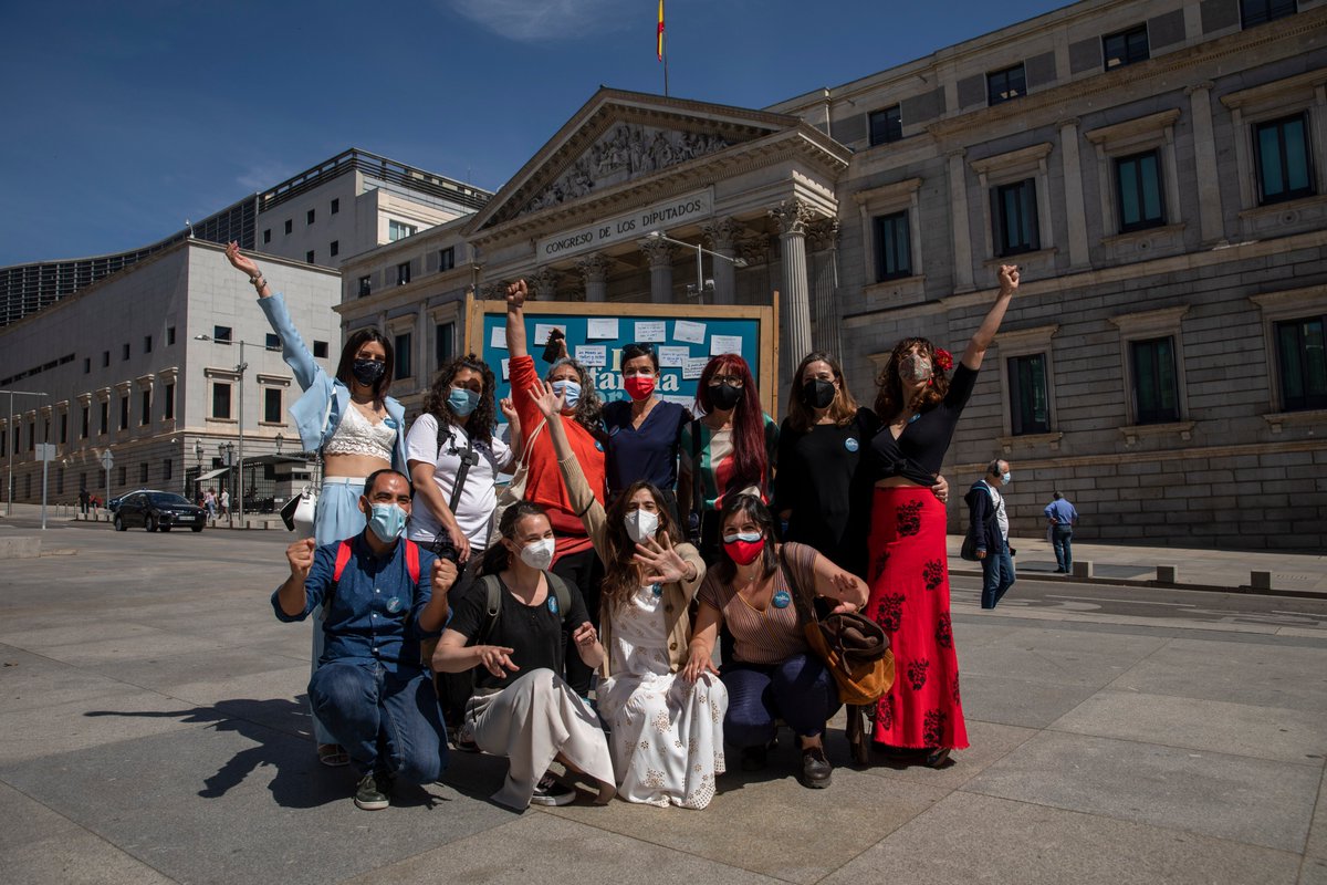 Hoy despedimos con una tristeza enorme a nuestra compañera <a href="/laurapicarzo/">Laura Pérez Picarzo</a>, que nos dejó huella y siempre nos inspiró. Nos queda su legado y su fuerza para seguir luchando por los derechos de la infancia. No te olvidaremos nunca, Laura❤️