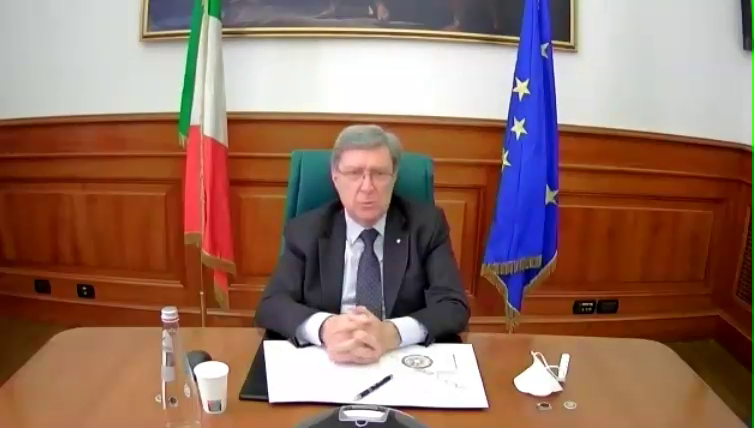 Il Ministro #Giovannini intervenendo al convegno <a href="/OECD/">OECD ➡️ Better Policies for Better Lives</a> "The short and winding road to 2030: Measuring the distance to the SDGs": "I principi contenuti nell’#Agenda2030 e del #G20 devono diventare roadmap per le future policy del Paese"