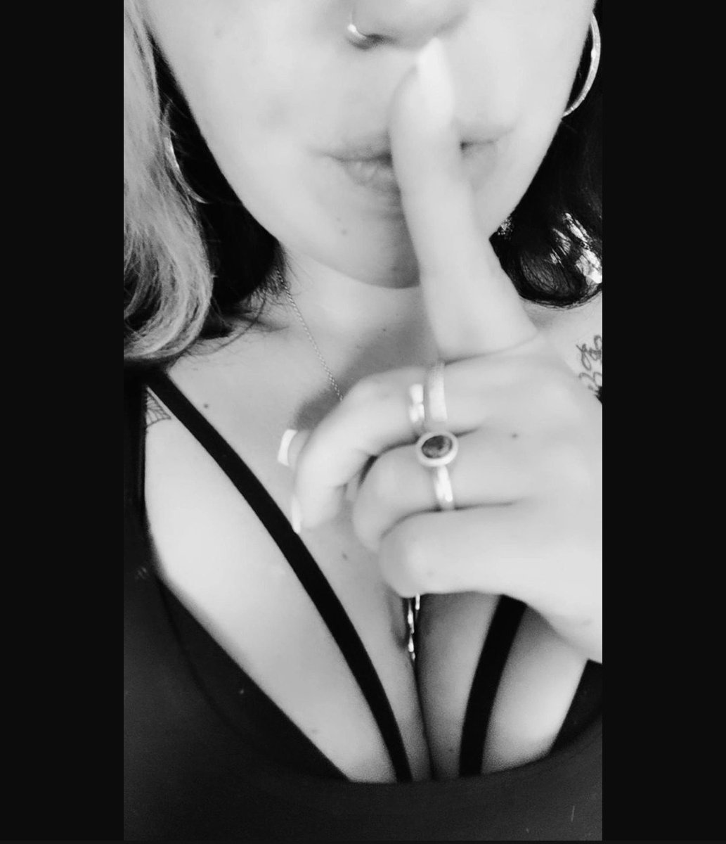meesteresaurora's tweet photo. #Tell me all your wild #fantasies
I won't tell anyone 😉
#yoursecret is #savewithme https://t.co/F6eAnCFPQw