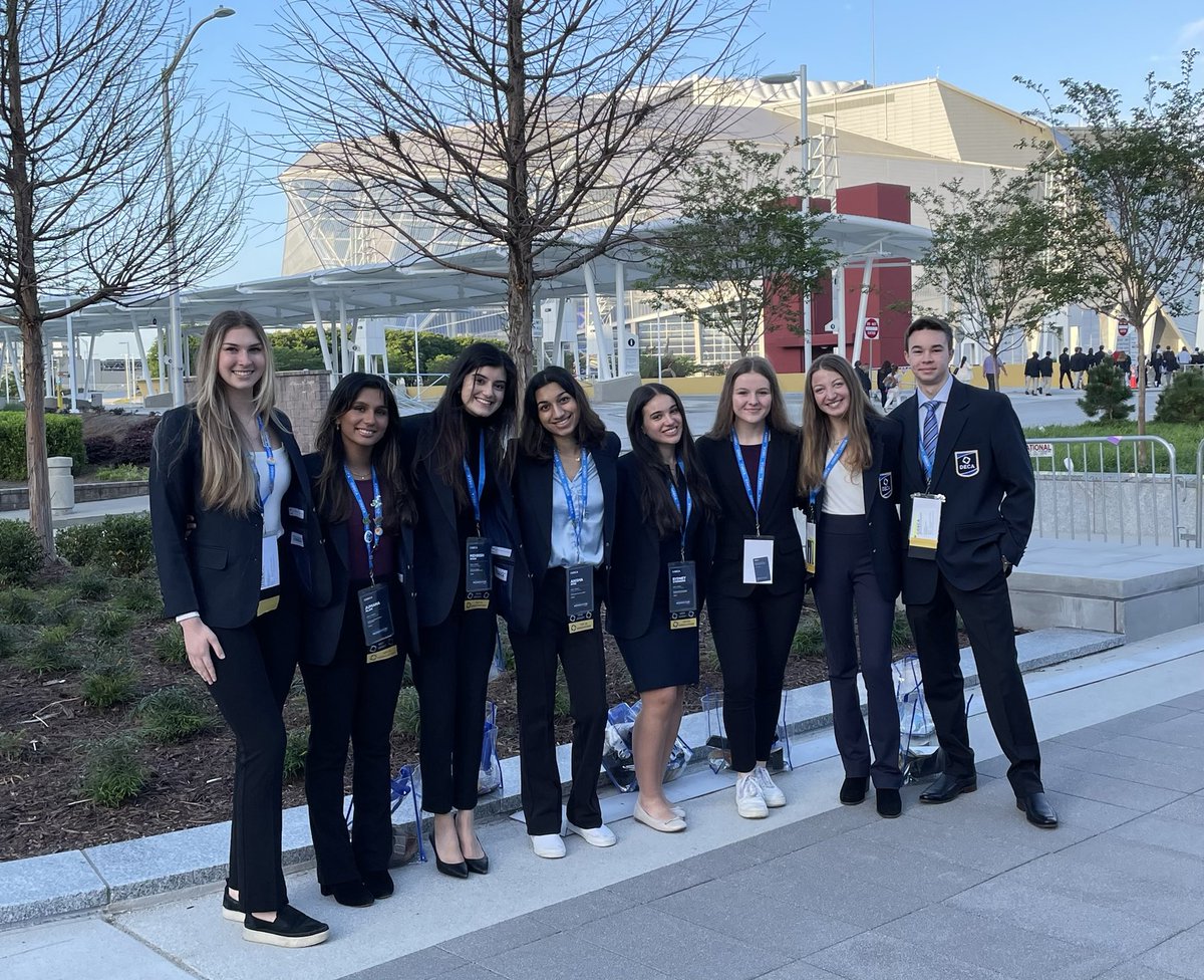 3 medal winners for MHS. An amazing group of 8 kids! ⁦⁦⁦<a href="/MarlboroHSinNJ/">Marlboro HS Mustangs</a>⁩ ⁦@FRHSDSup⁩ #DECAICDC