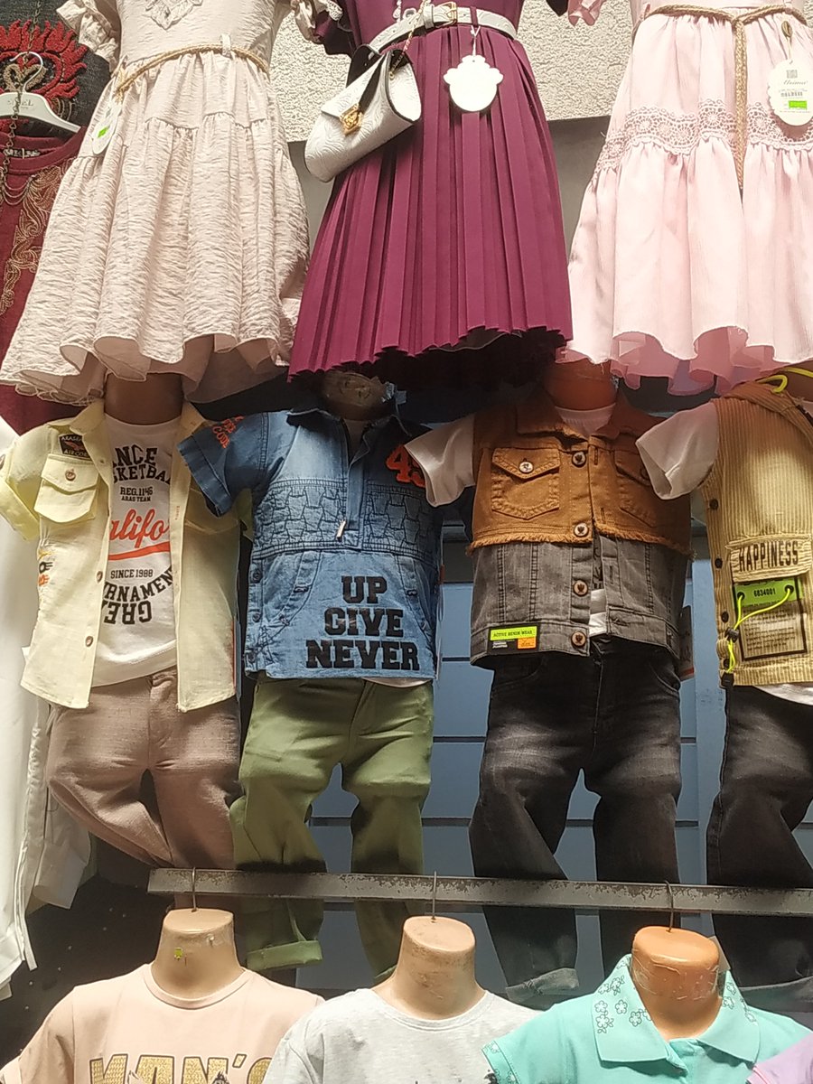 maxine jones tweet media