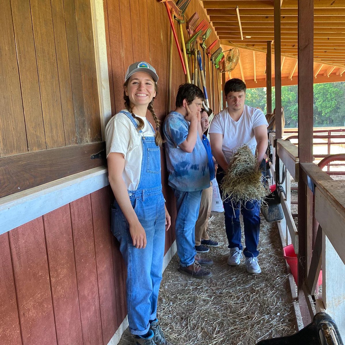 PhilipsAcadNC's tweet photo. Not to play favorites but everyone loves My Farm Camps #everybodyworkswednesday https://t.co/dKEJ8QRVdA