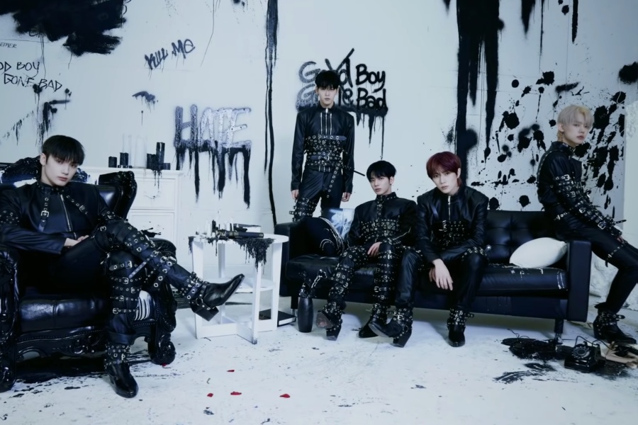 WATCH: #TXT Shares Final Concept Teasers With New "HATE" Films For Comeback With "Thursday's Child" 
soompi.com/article/152183…