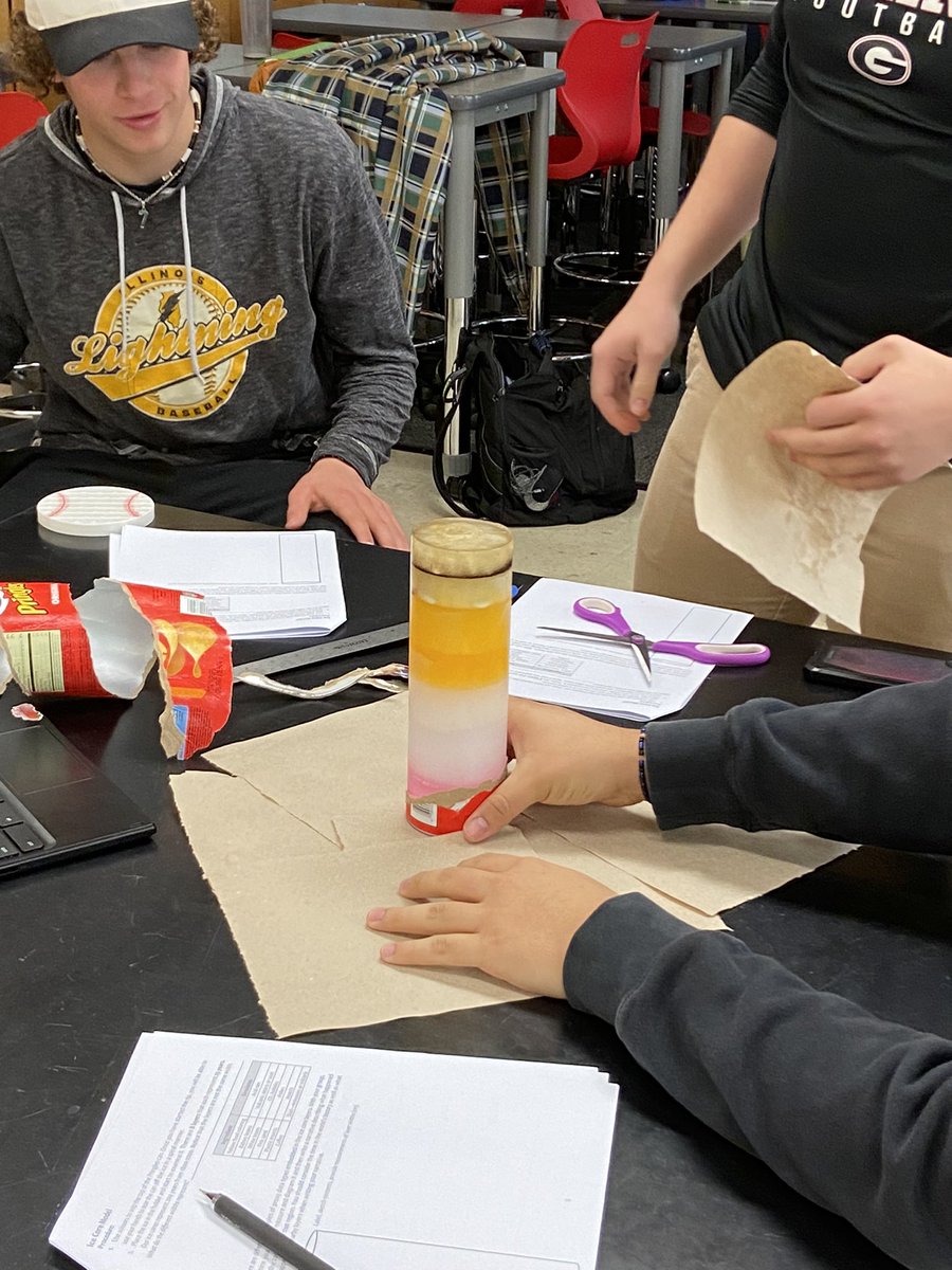 SeanKira's tweet photo. Today APES students analyzed ice cores to determine climate changes over time. https://t.co/tgHZQBl9Nv
