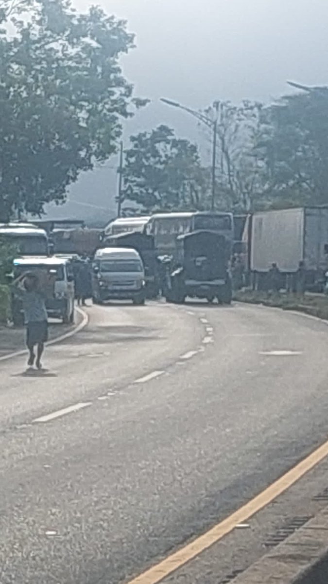 mgalindodo's tweet photo. Reconocemos el derecho a la manifestación siempre y cuando esto no perjudique los derechos de terceros. Este tipo de acciones perjudica a toda la ciudadanía. Nadie gana con bloqueos. https://t.co/6fIfJDHcz9 @Camarachiriqui @camaracolon @FedecamarasPTY https://t.co/gueVCHqlNd