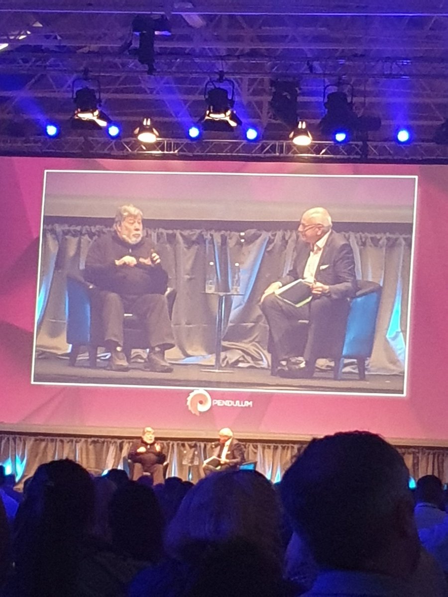 kocoono's tweet photo. Brilliant interview @PendulumSummit with @stevewoz @bobbykerr Incredible journey of focusing on what you're good at and surrounding yourself with people around you to develop your vision or product further  #inspirational #funny How @Apple was born!! https://t.co/unM1iFZMNg