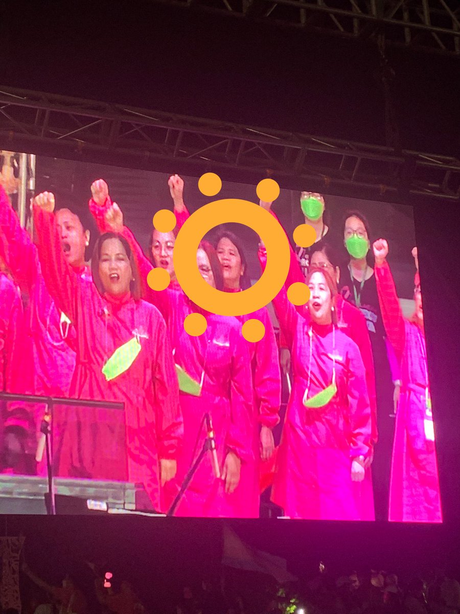 joshuadg_'s tweet photo. proud inaanak! Fave Ninang ko yan!!! π#Robredocs #BulacanRepublikaDos #BulacanIsPink #IpanloNa10ParaSaLahat https://t.co/IRrUFu5PBy