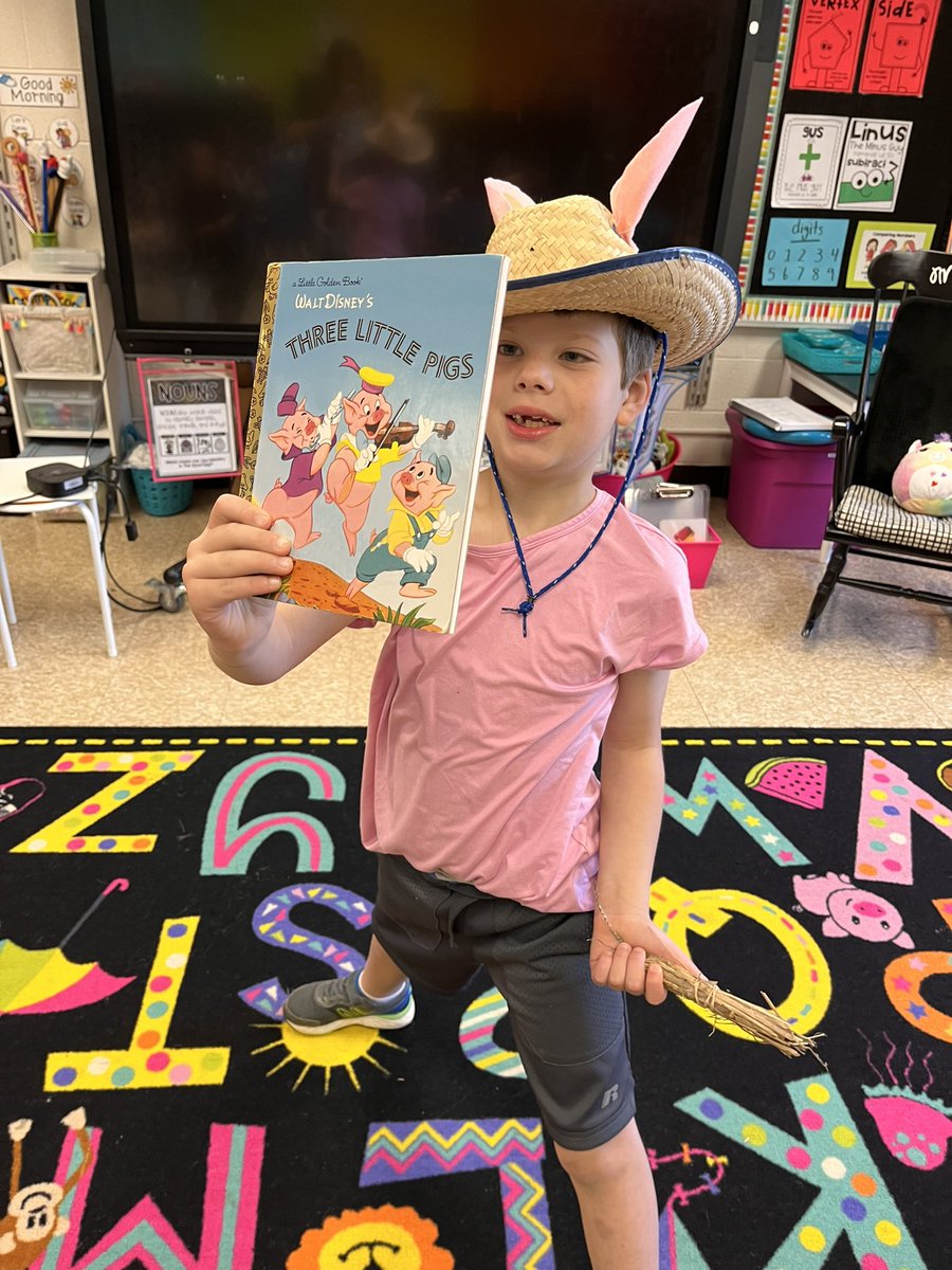 LearnWithMay's tweet image. Who is your favorite book character? #WordWeek @SedgeGardenES