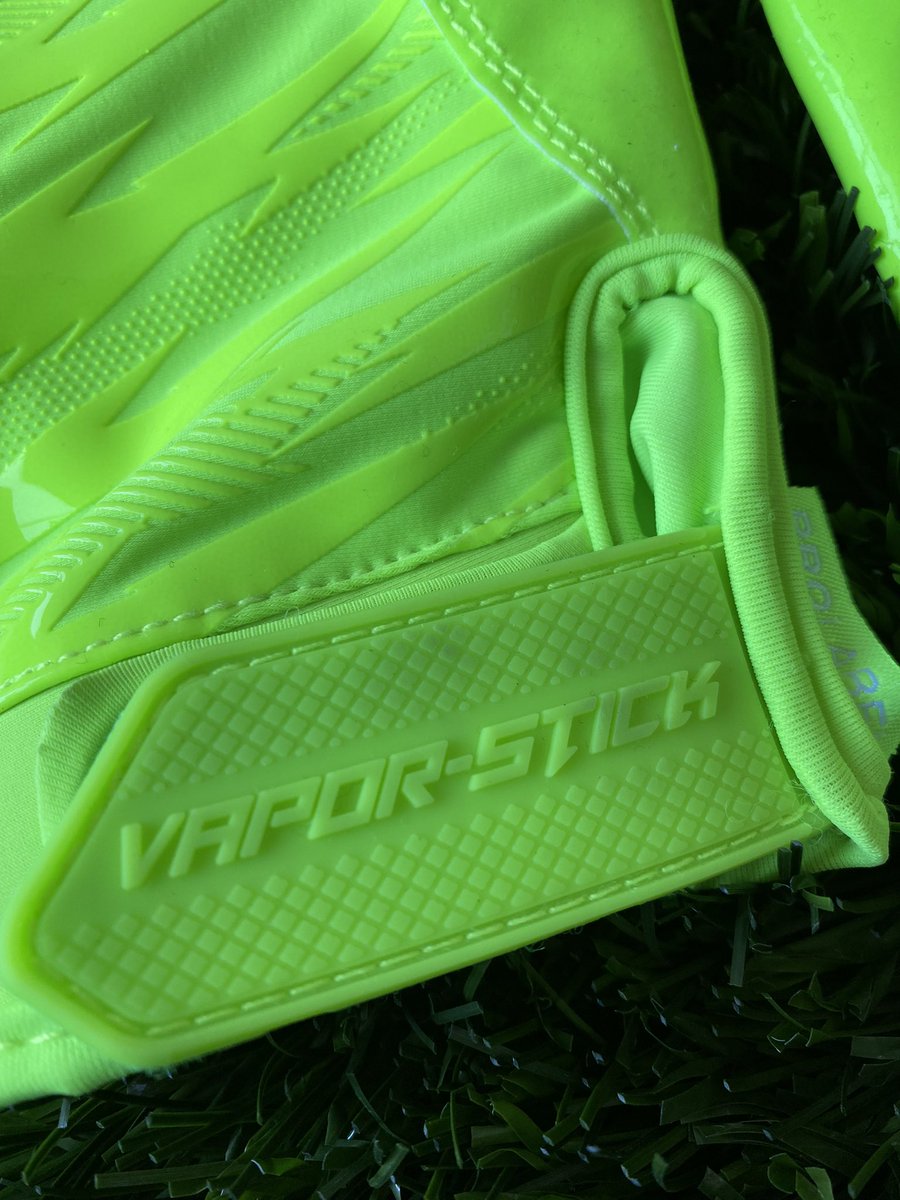 PhenomElite's tweet photo. Vapor-Stick 4+ #ProLabel edition coming soon!
#Phenom x #VPS4 https://t.co/k9LGOM0VhX