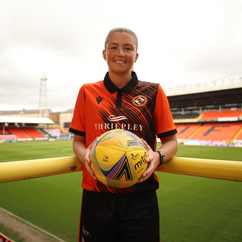 dundeeunitedfc's tweet photo. 🏟 We are delighted to confirm @DundeeUnitedWFC will take to the hallowed turf of Tannadice to face St Johnstone next Wednesday!
Admission is free for all season ticket holders, whilst all other fans will be encouraged to make a donation 🎟
More info 👇