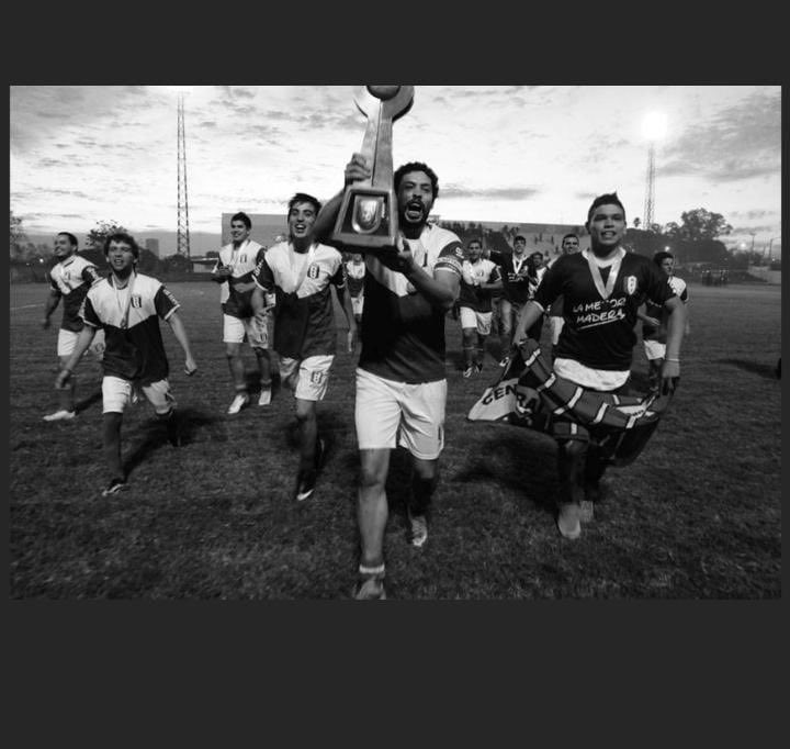 #27abril2014
#Lagloriaeterna 
#Monarcadelinterior 
#Nosveránvolver 
⁦⁦<a href="/RazaFutbol/">Pura Raza Futbol</a>⁩ ⁦<a href="/fabianguillama1/">FABIAN GUILLAMA</a>⁩ ⁦<a href="/SoloOfi/">SOLO OFI</a>⁩ ⁦<a href="/futbolflorida/">FutbolFlorida</a>⁩ ⁦<a href="/AFT_oficial/">AFTacuarembó</a>⁩ 
⁦<a href="/ladiaria/">la diaria</a>⁩