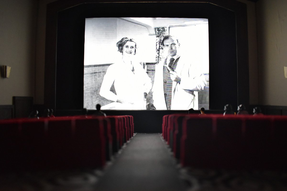 ImitatingtheDog's tweet photo. 📣📽 Our digital installation #SeeingInTheDark is now free to view at Brewery Arts (@BACKendal) until June 25!
Peer into a cinema from the past with our miniature auditoria & 'memory-machine' boxes, inspired by the @cinema_memory project.
More info👇
https://t.co/Kfa4jlU2DW https://t.co/pa4C3EudOn