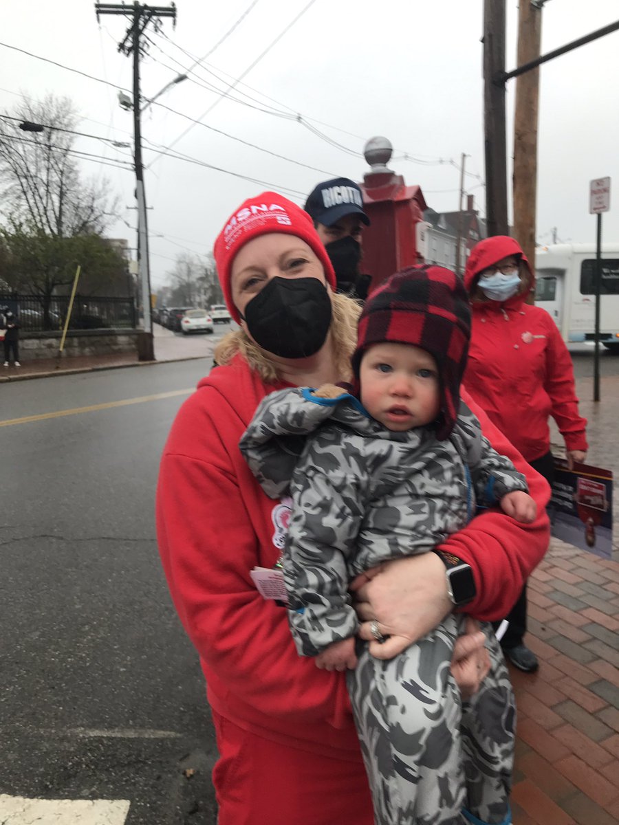 Maine Nurses/NNOC/NNU tweet media