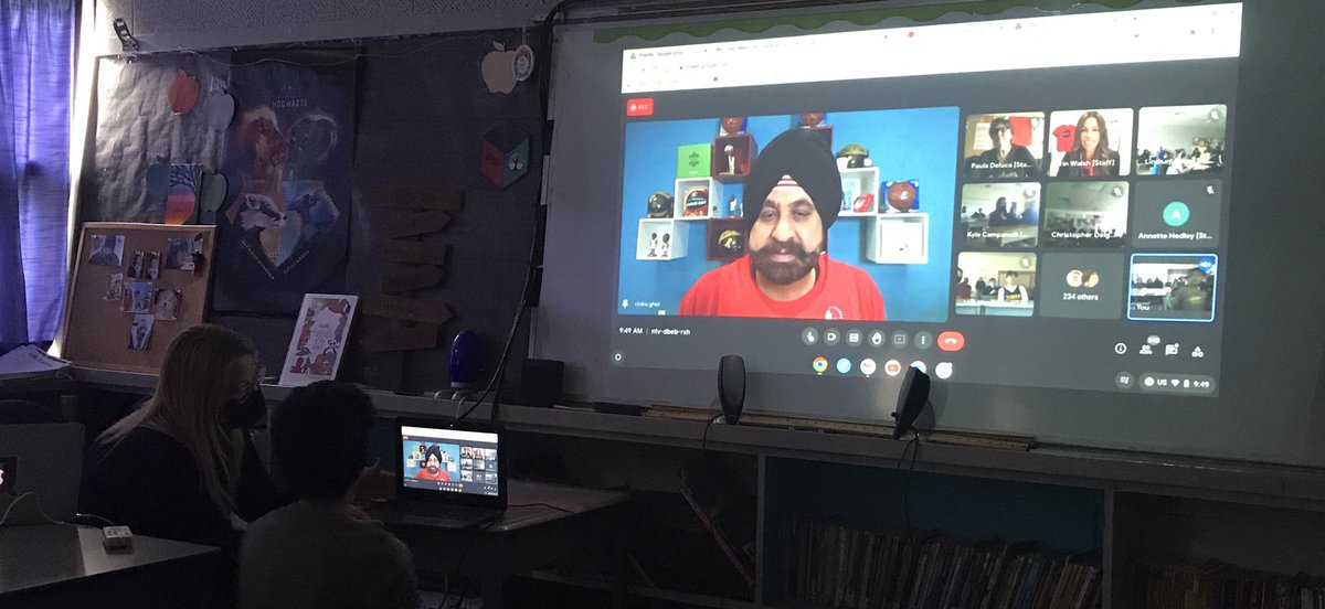 ShellFiz's tweet photo. @superfan_nav inspires @MordenHDSB and @HaltonDSB students to #gohighwhentheygolow #Diversity #respect @Raptors #Toronto #basketball #united https://t.co/icmExbb8fo