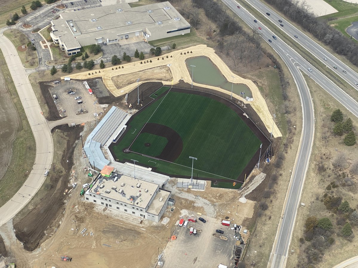 DockHounds's tweet photo. The new stadium is coming together nicely! Who's excited to see the new digs?👀

#ready2rally https://t.co/5FgVXsrx8y