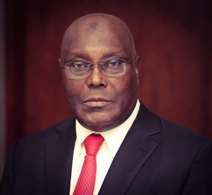 ezek_o's tweet photo. The Face of A Focused, Knowledgeable, Experienced & Visionary Leader and Unifier.
#Atikukawai
#GoForCompetence
#AtikuCan
#TheUnifier https://t.co/0a19ifqJDp
