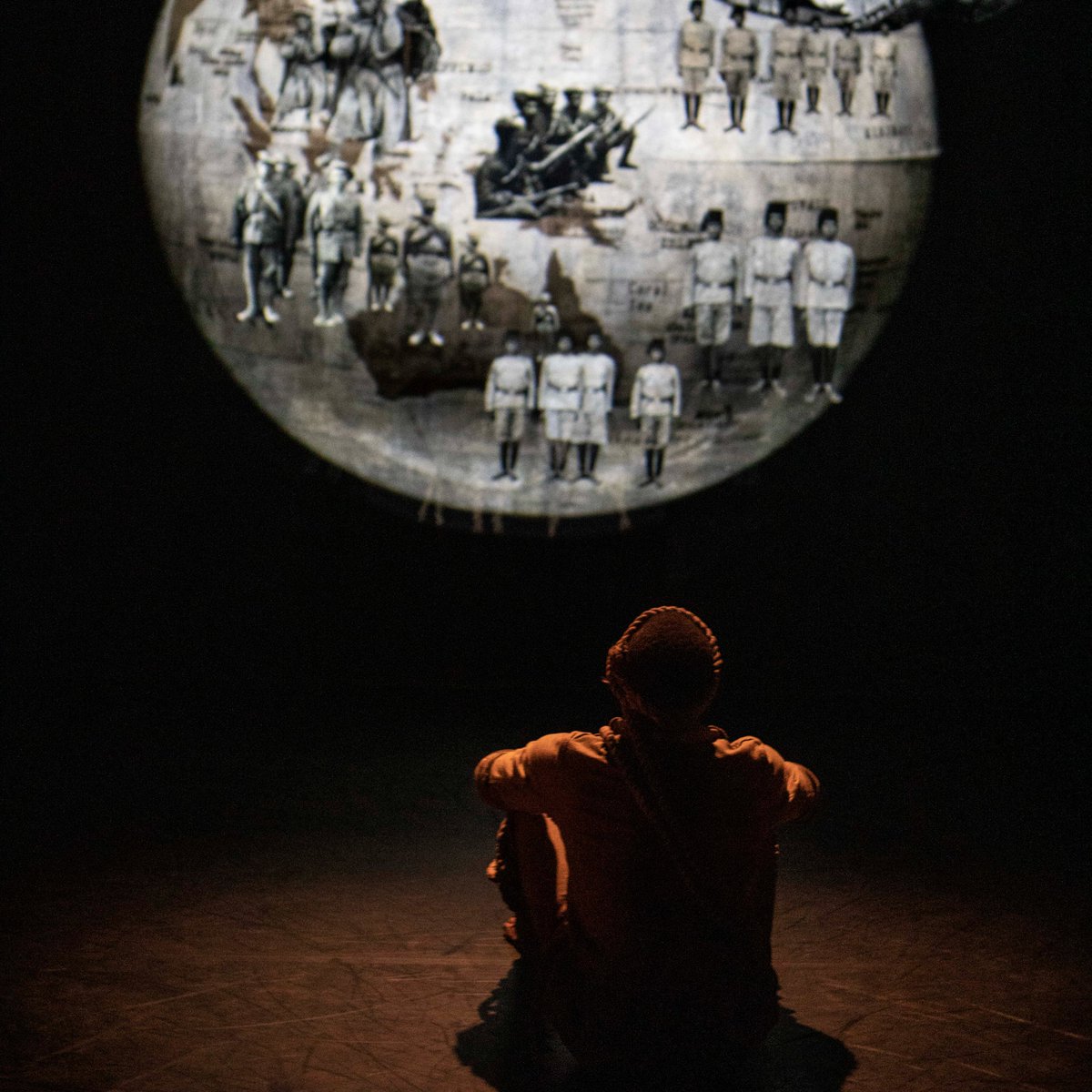 AkramKhanLive's tweet photo. UK friends, you can catch @MiguelAltunaga performing in #ChottoXenos this week at the @RileyTheatre on 29th &amp; 30th. We'll see you very soon!

Discover more >> https://t.co/O8C7YO3Tey

Images by @jlouisFotos https://t.co/n2KQ3iyst8