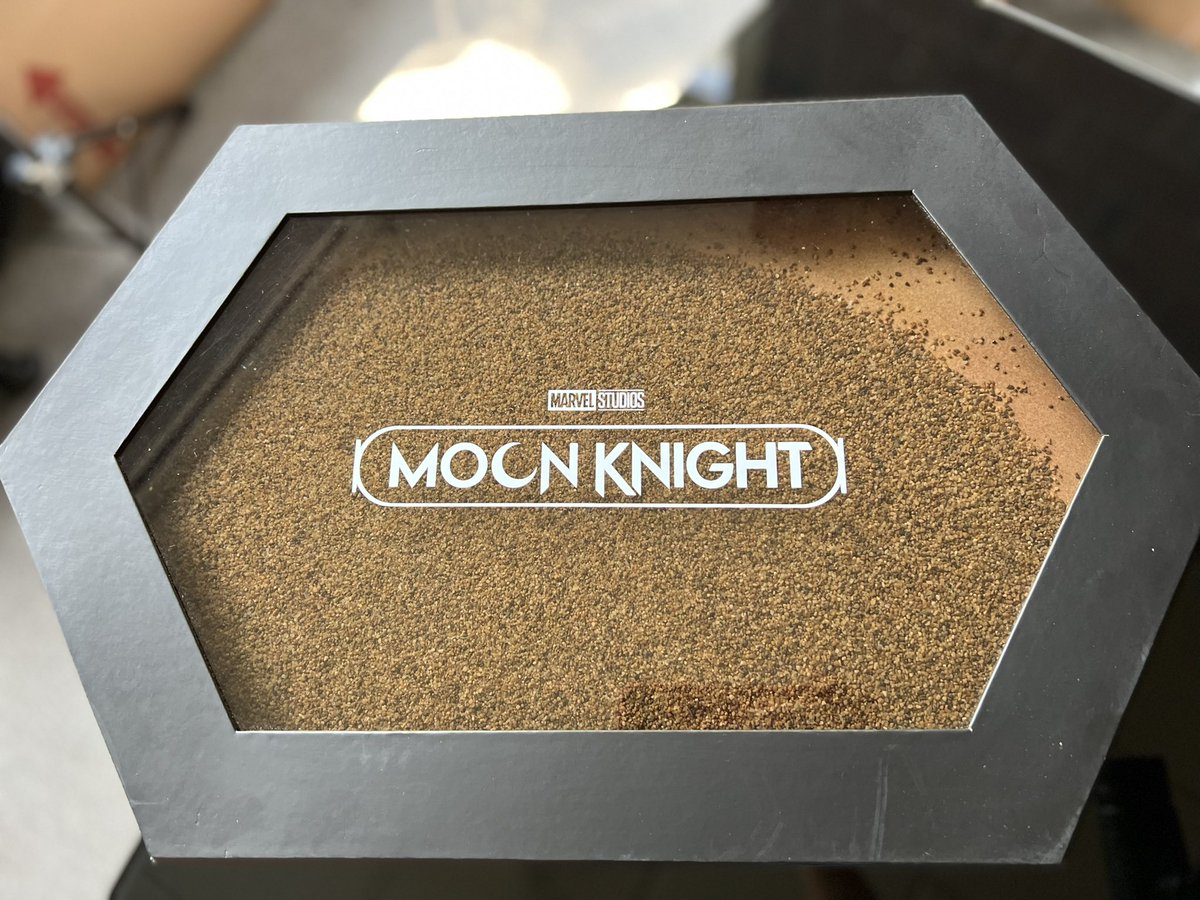 Gracias a Disney+, tenemos 3 kits de #MoonKnight con 3 membresías para Disney + por 1 años completo 🤩
Sólo tienes que usar el hashtag #QuieroMiPackDeMoonKnight 
🔴Participa solo la Rep. Mexicana
🔵Límite para participar 1 de mayo de 2022 y ganador anunciado el 2 de mayo.