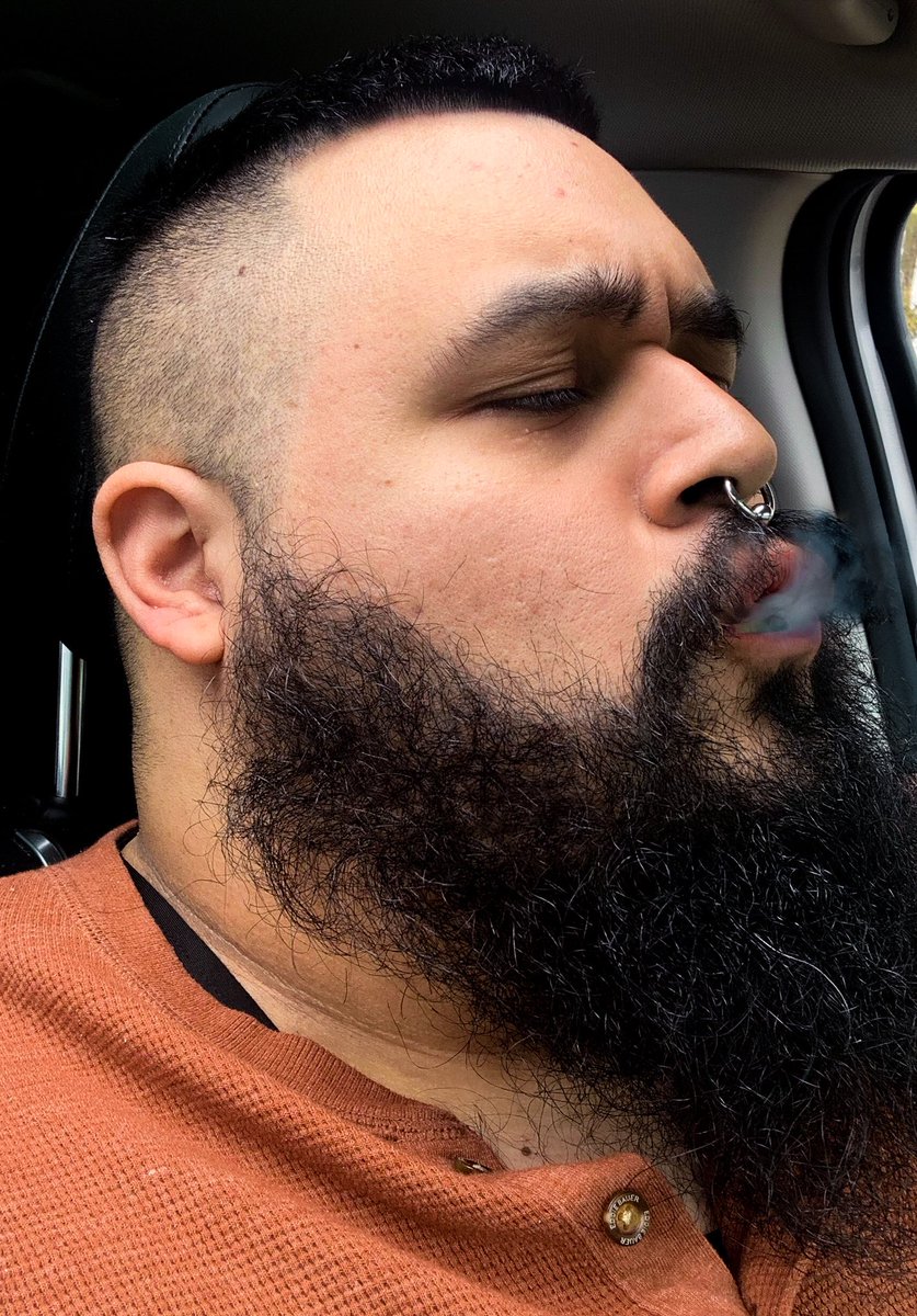 This just in - either I know a psychic or I’m very predictable or both (I’d put a pic of my diploma but it’s doing its job gathering dust lmao)