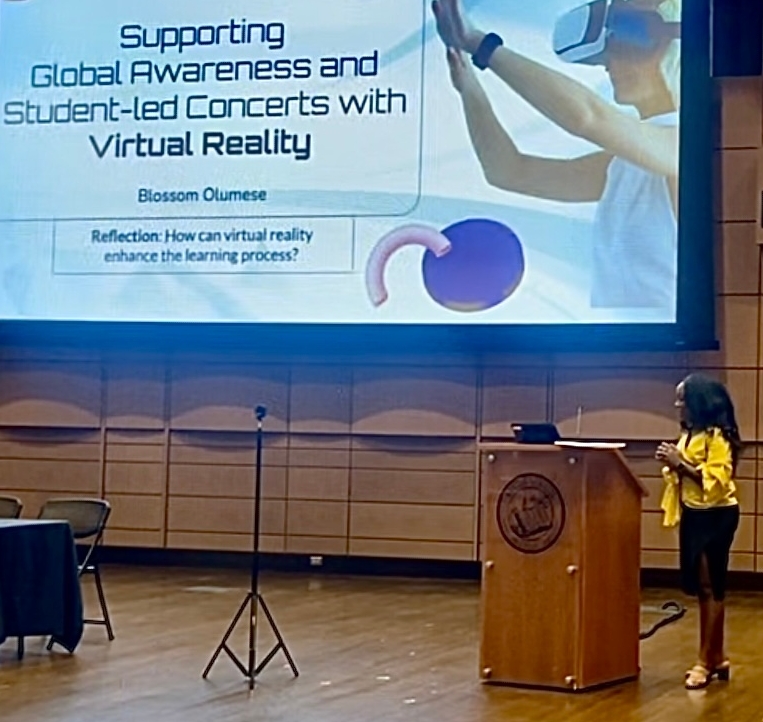 #LoyolaET is proud of grad student <a href="/BlossomOlumese/">Blossom Olumese</a> who presented at the <a href="/marylandmued/">Maryland Music Educators Association</a> in-service conference last Saturday. She presented on supporting global awareness with #vitualreality. Check out this artifact from her presentation: thinglink.com/video/15731280…